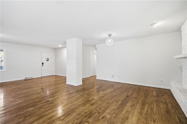 12718 Crystal Avenue, Grandview, MO 64030