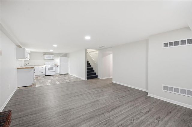 12718 Crystal Avenue, Grandview, MO 64030