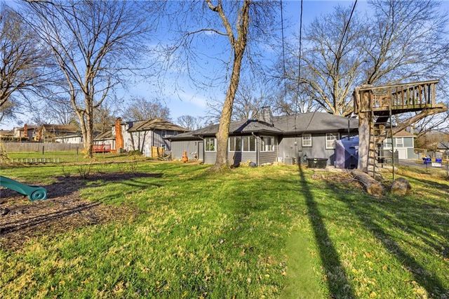 12718 Crystal Avenue, Grandview, MO 64030