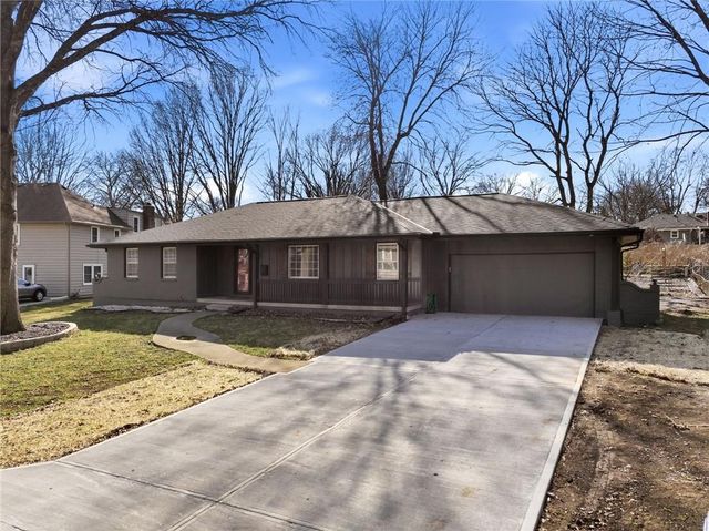 12718 Crystal Avenue, Grandview, MO 64030