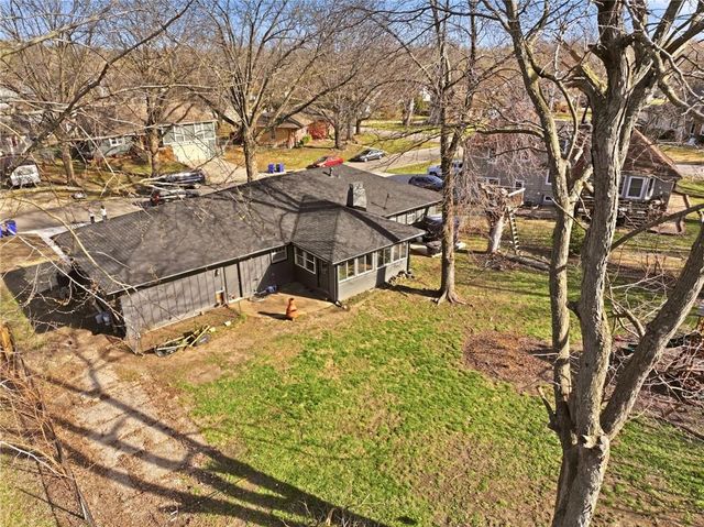 12718 Crystal Avenue, Grandview, MO 64030