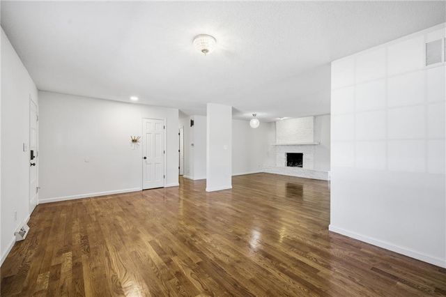 12718 Crystal Avenue, Grandview, MO 64030