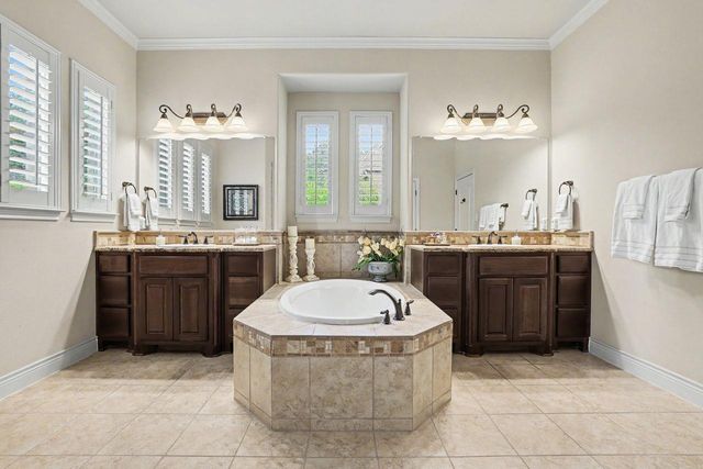 809 Prairie Dunes DR, Georgetown, TX 78628