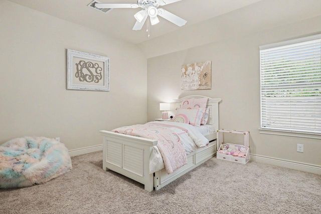 809 Prairie Dunes DR, Georgetown, TX 78628