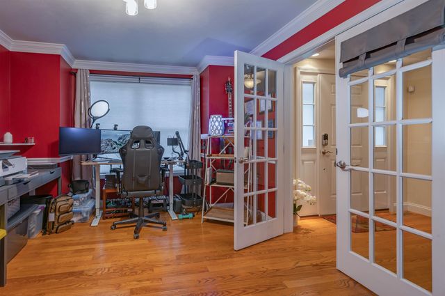2 Lowther Place, Nashua, NH 03062