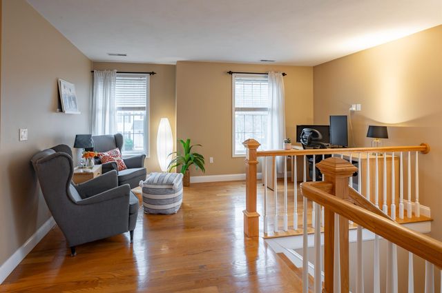 2 Lowther Place, Nashua, NH 03062