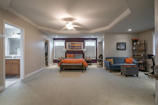 2 Lowther Place, Nashua, NH 03062