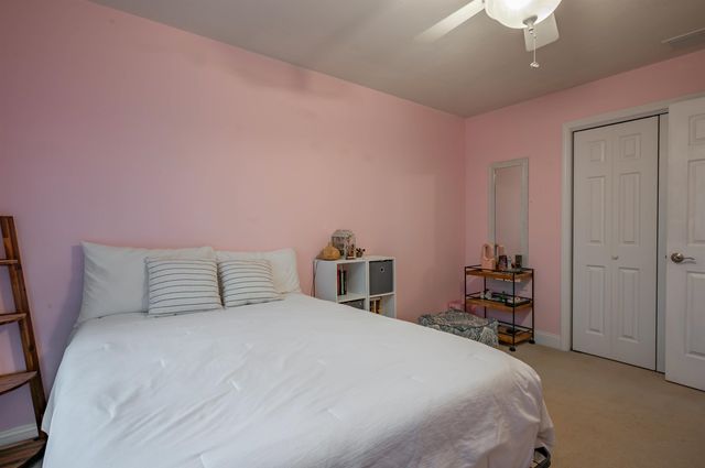 2 Lowther Place, Nashua, NH 03062