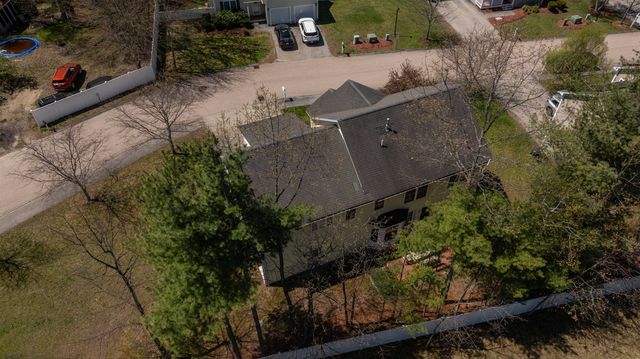 2 Lowther Place, Nashua, NH 03062