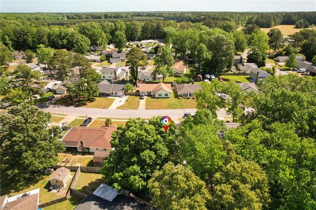 1721 Star Lake DR, Virginia Beach, VA 23453