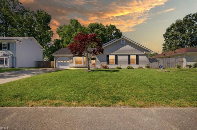 1721 Star Lake DR, Virginia Beach, VA 23453