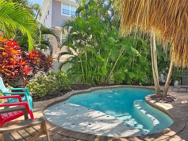 4805 2ND AVENUE, Holmes Beach, FL 34217