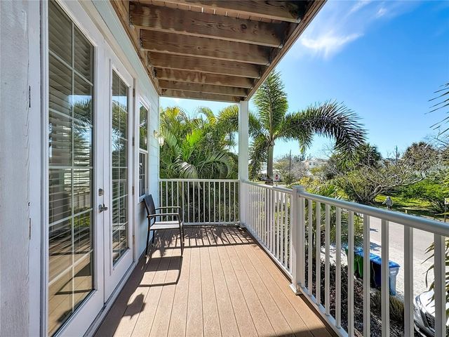 4805 2ND AVENUE, Holmes Beach, FL 34217