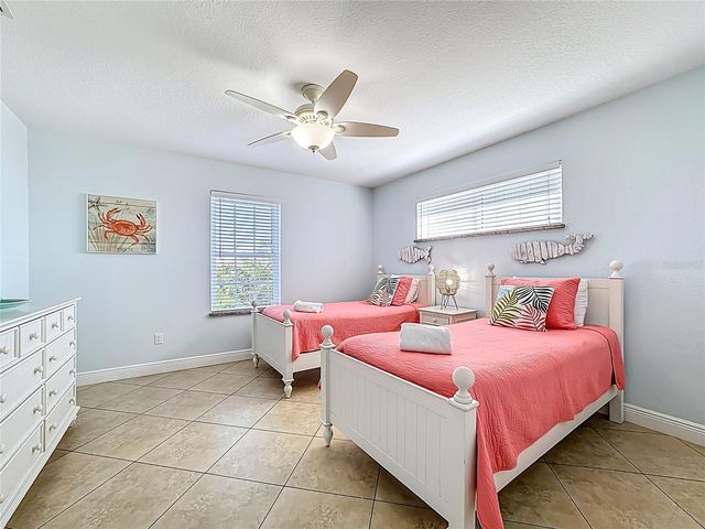 4805 2ND AVENUE, Holmes Beach, FL 34217