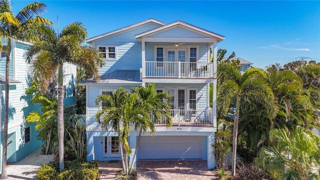4805 2ND AVENUE, Holmes Beach, FL 34217