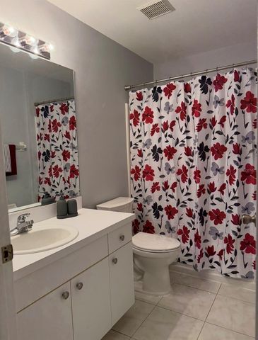 2011 W DEL WEBB BOULEVARD, Sun City Center, FL 33573