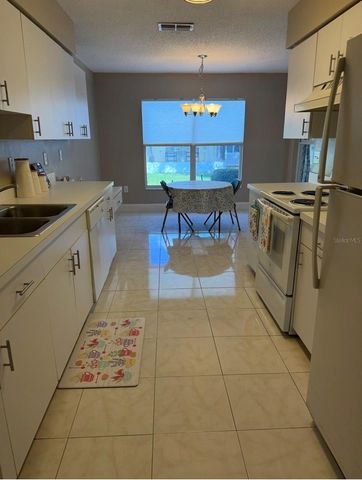 2011 W DEL WEBB BOULEVARD, Sun City Center, FL 33573