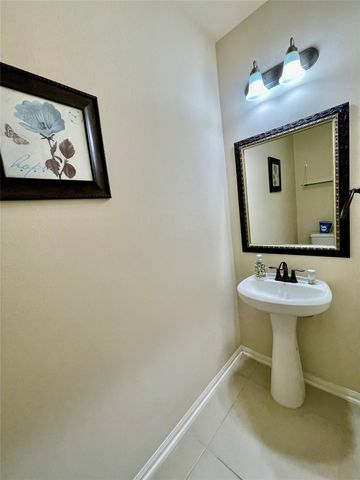 17935 Windy Canyon Lane, Houston, TX 77084