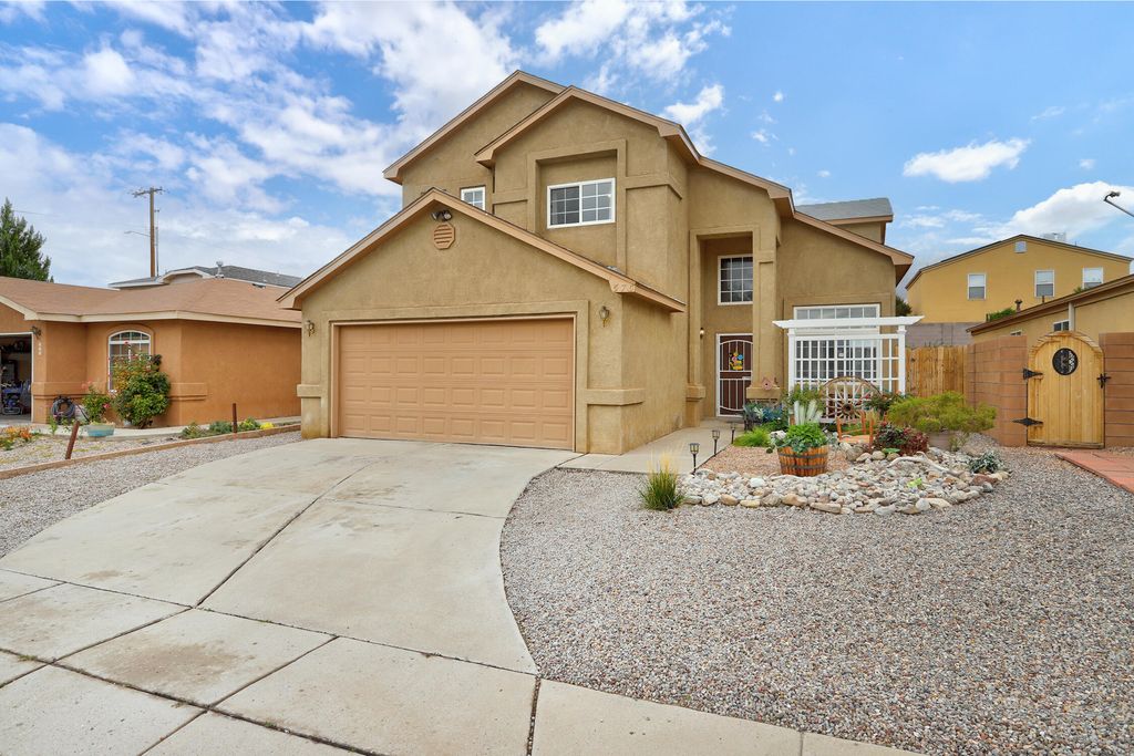 575 94th Street SW, Albuquerque, NM 87121