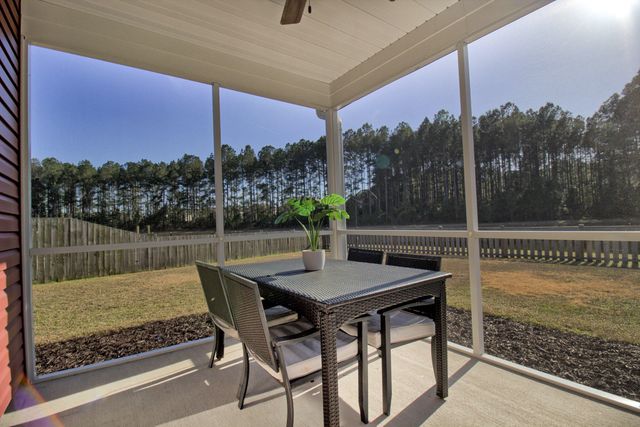 405 Huckleberry Court, Summerville, SC 29483