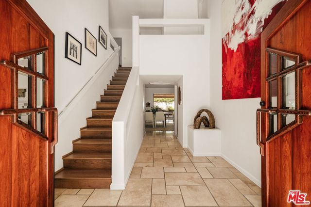 3543 Stone Canyon Avenue, Los Angeles, CA 91403