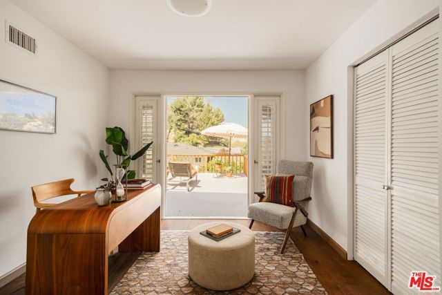 3543 Stone Canyon Avenue, Los Angeles, CA 91403
