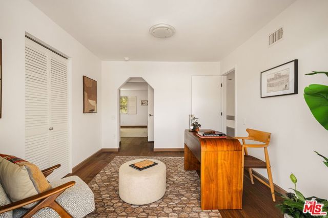 3543 Stone Canyon Avenue, Los Angeles, CA 91403