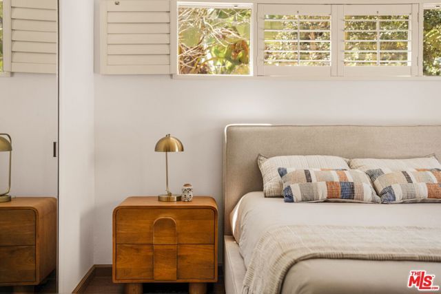 3543 Stone Canyon Avenue, Los Angeles, CA 91403