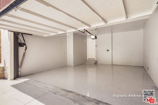 3543 Stone Canyon Avenue, Los Angeles, CA 91403