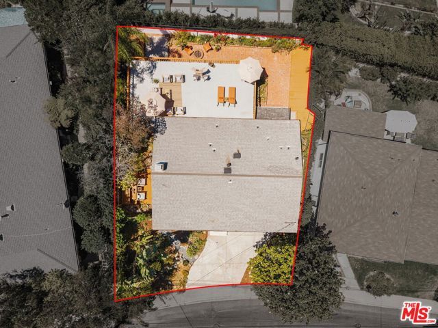3543 Stone Canyon Avenue, Los Angeles, CA 91403