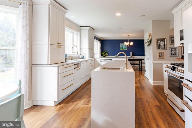 115 HEISKEL DR, Port Matilda, PA 16870