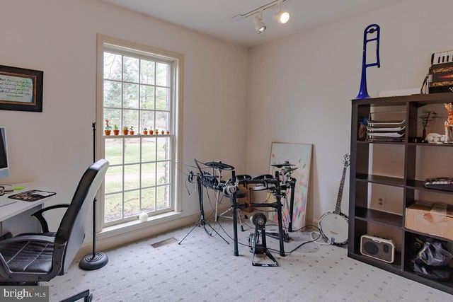 115 HEISKEL DR, Port Matilda, PA 16870