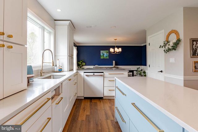 115 HEISKEL DR, Port Matilda, PA 16870