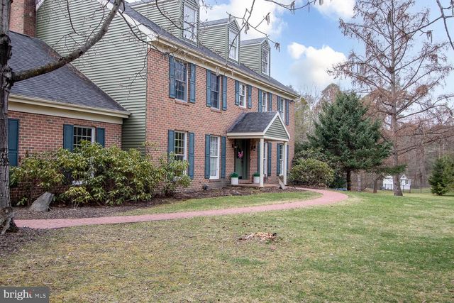 115 HEISKEL DR, Port Matilda, PA 16870