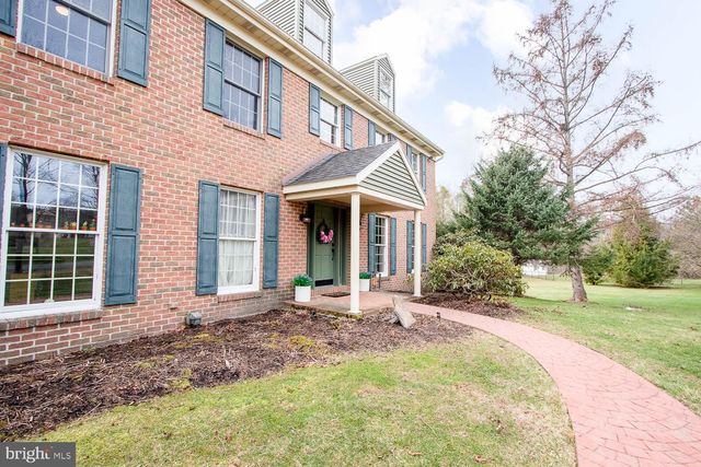 115 HEISKEL DR, Port Matilda, PA 16870