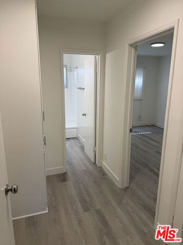 6060 Cadillac Avenue, Los Angeles, CA 90034