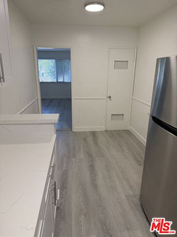 6060 Cadillac Avenue, Los Angeles, CA 90034
