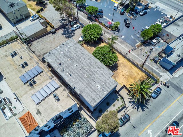 6060 Cadillac Avenue, Los Angeles, CA 90034