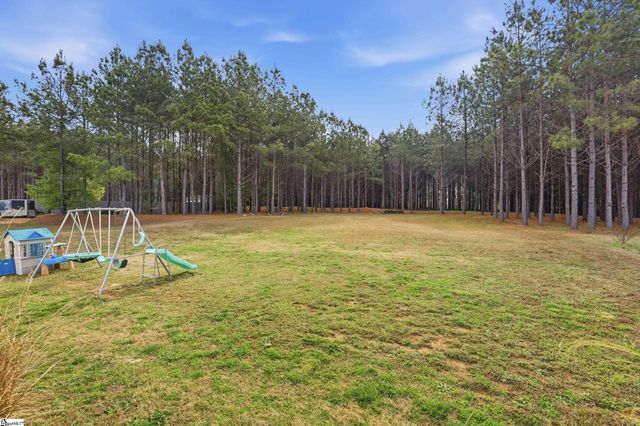 127 W Stewart Street, Pelzer, SC 29669