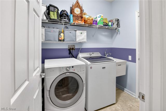 9448 Saw Mill Drive, North Ridgeville, OH 44039