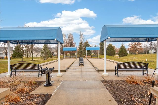 9448 Saw Mill Drive, North Ridgeville, OH 44039