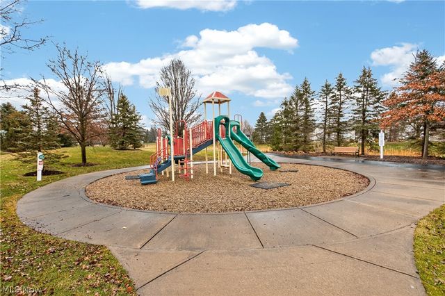 9448 Saw Mill Drive, North Ridgeville, OH 44039