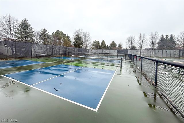 9448 Saw Mill Drive, North Ridgeville, OH 44039