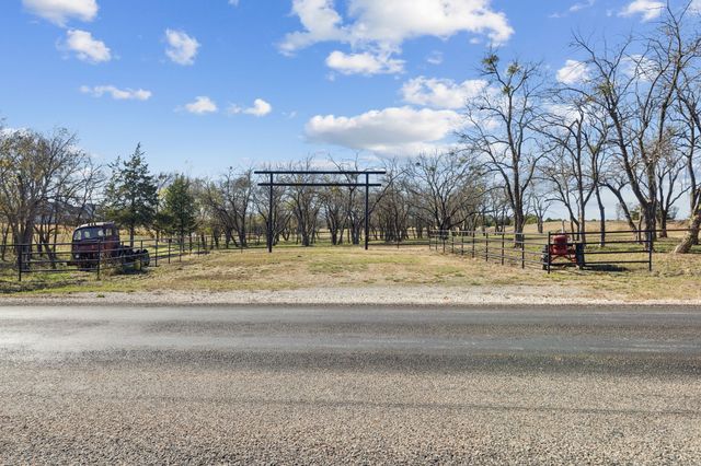 6160 CR-1103, Celina, TX 75009