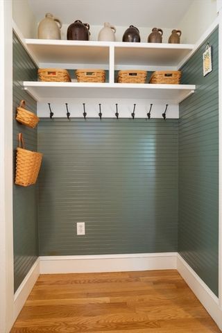 90 Summer Avenue, Reading, MA 01867