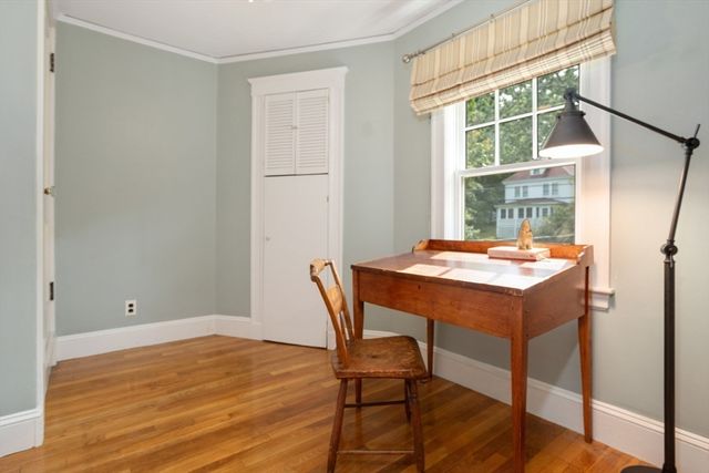 90 Summer Avenue, Reading, MA 01867