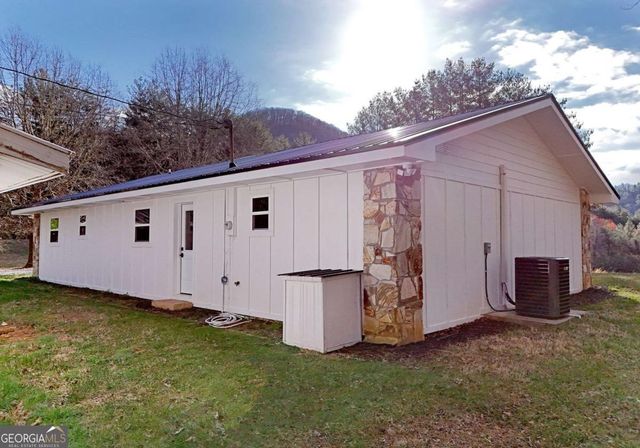 32 Whippoorwill Way, Blairsville, GA 30512