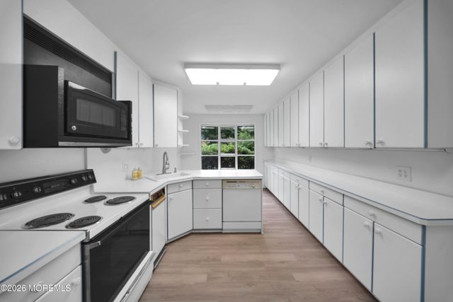 170 Bingham Avenue, Rumson, NJ 07760