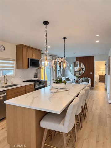 39 Walnut, Anaheim, CA 92801