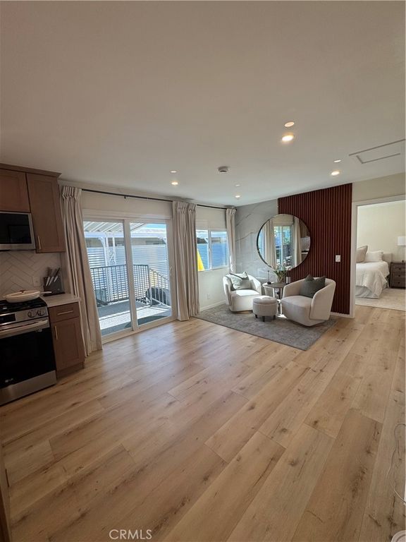 39 Walnut, Anaheim, CA 92801 — photo 4